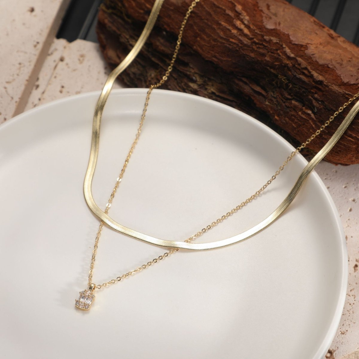 Große quadratische Diamant-Anhänger-Halsketten | Shop Nory