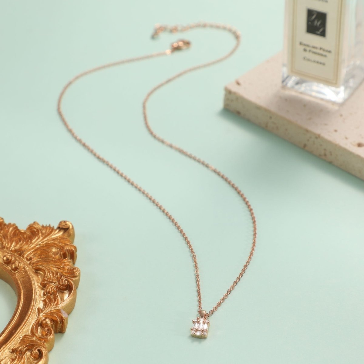 Große quadratische Diamant-Anhänger-Halsketten | Shop Nory