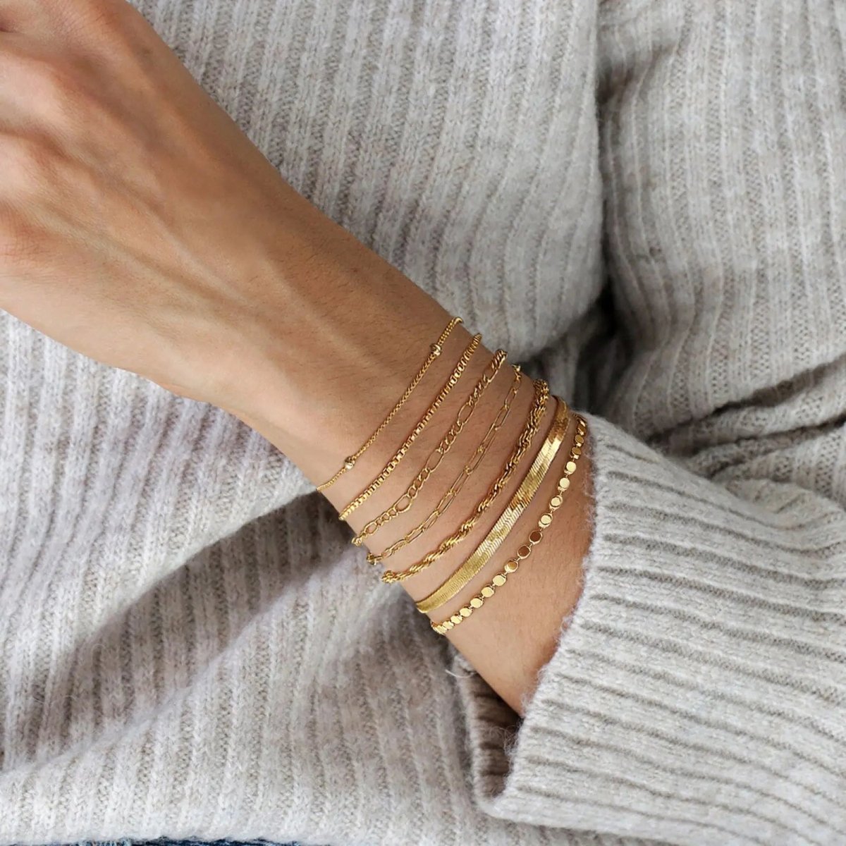 Gestapelte Gold/Silber Armbänder | Shop Nory