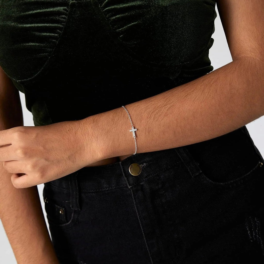 Silberne Kreuzarmbänder | Shop Nory