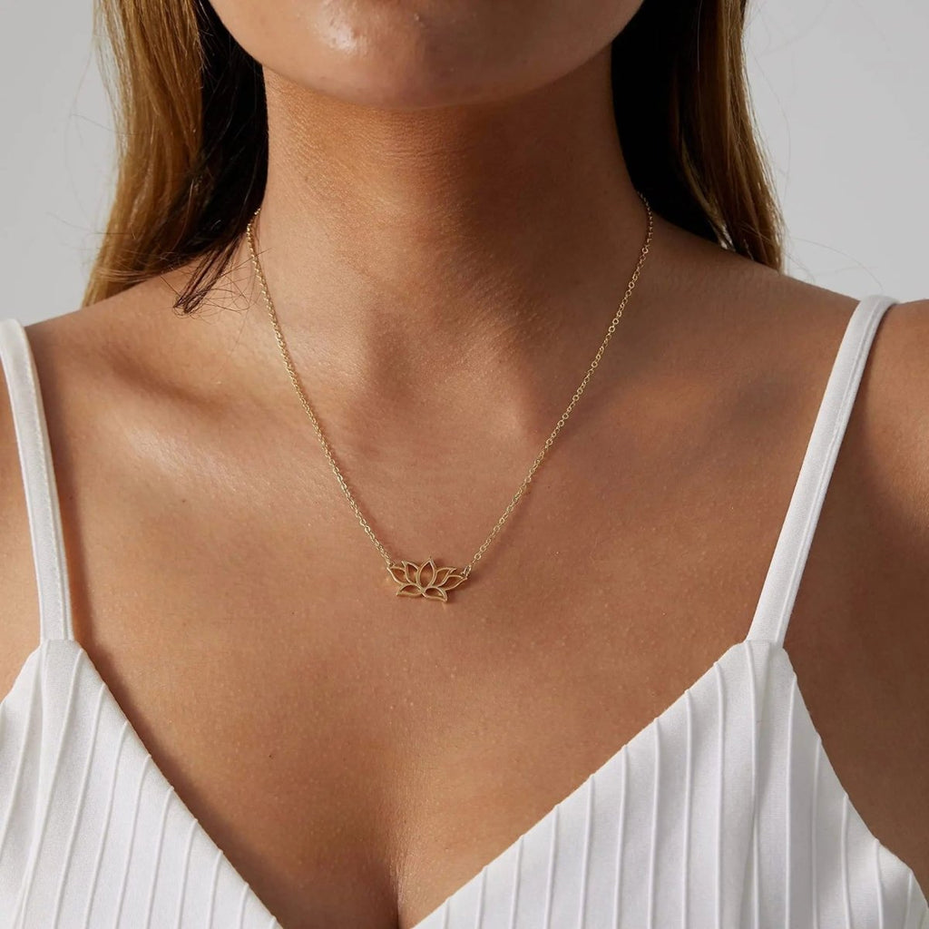 Einfache Gold Lotus Halsketten | Shop Nory