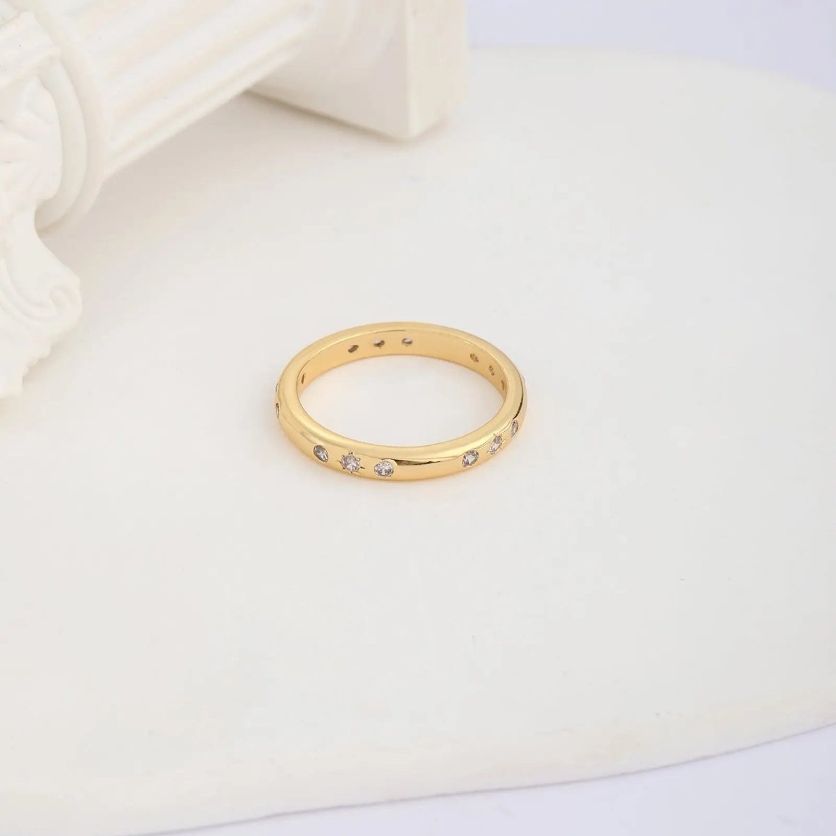 Glänzende Zirkonia Ringe Größe 6 bis 9 | Shop Nory