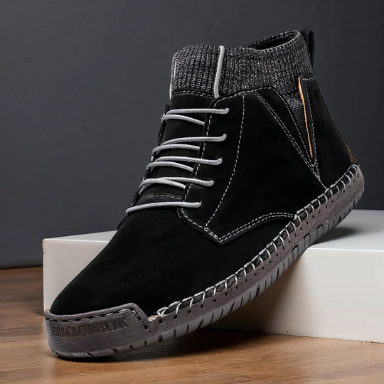 Retro-Wildlederschuhe mit Ripp- und Stichmuster