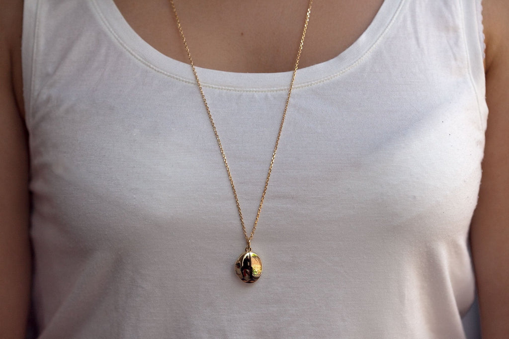 Lange Kette mit Oval Foto Medaillon - 16Karat vergoldet | Shop Nory