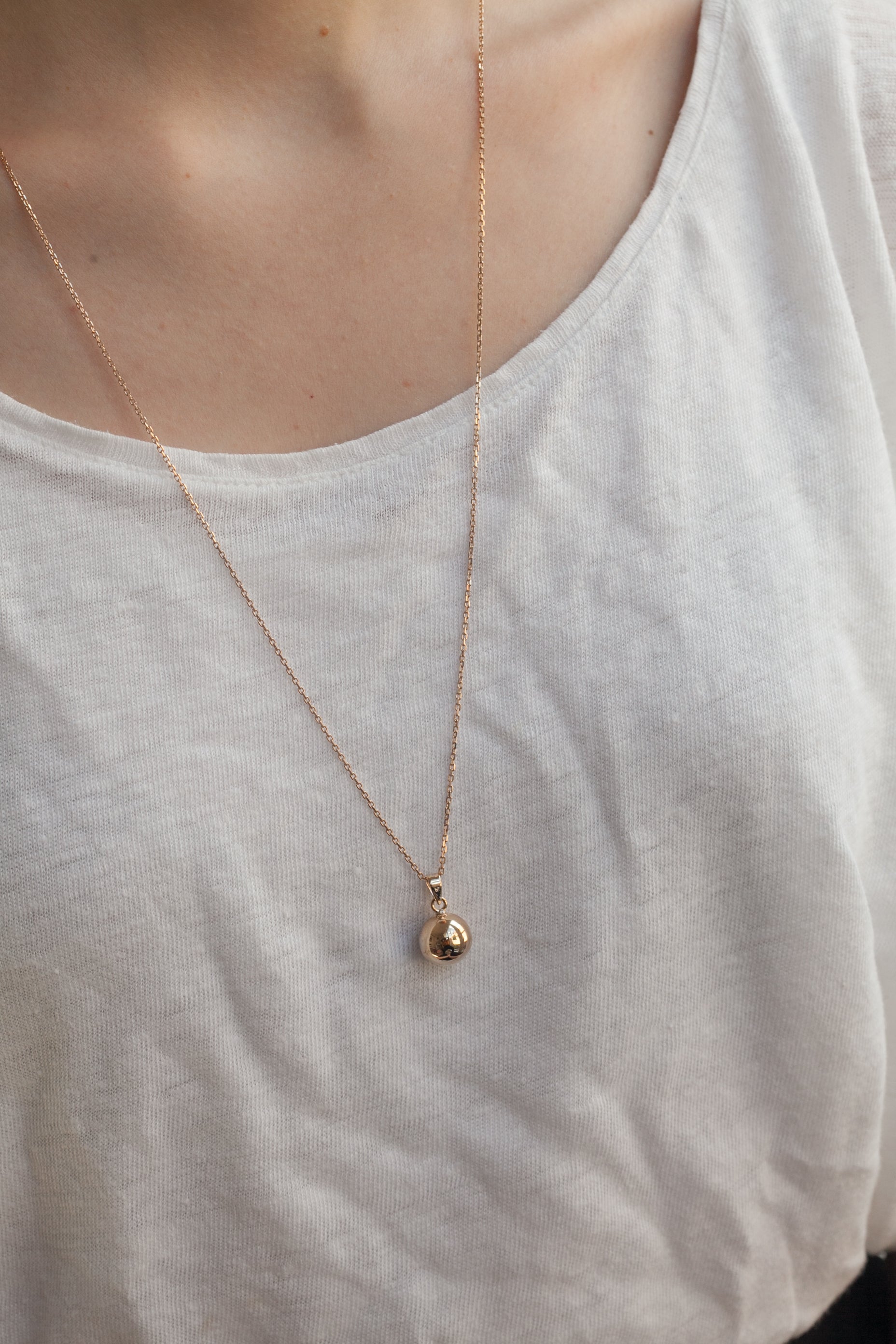 Kette mit Kugel Anhänger - 16K Vergoldet | Shop Nory