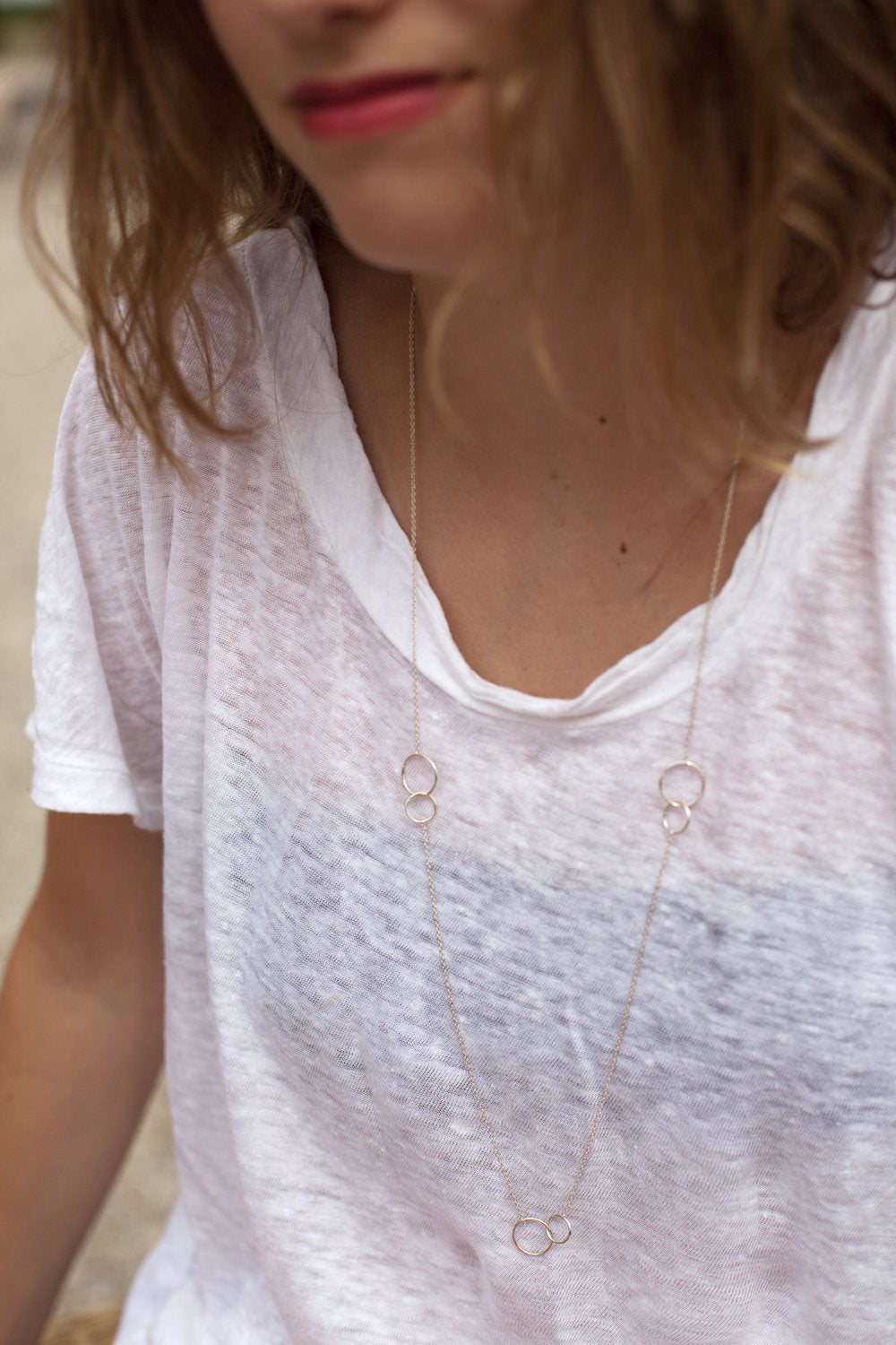 Lange Kette mit Ringen versehen aus Silber für Damen | Shop Nory
