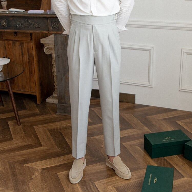 Classic: Stilvolle Hose mit Schnalle