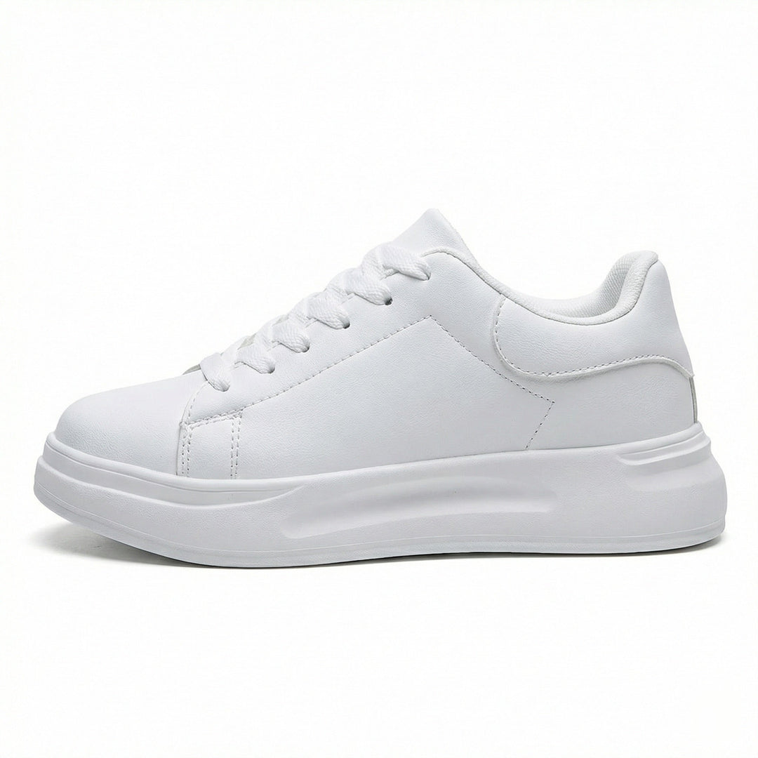 Orthopädische weiße Turnschuhe