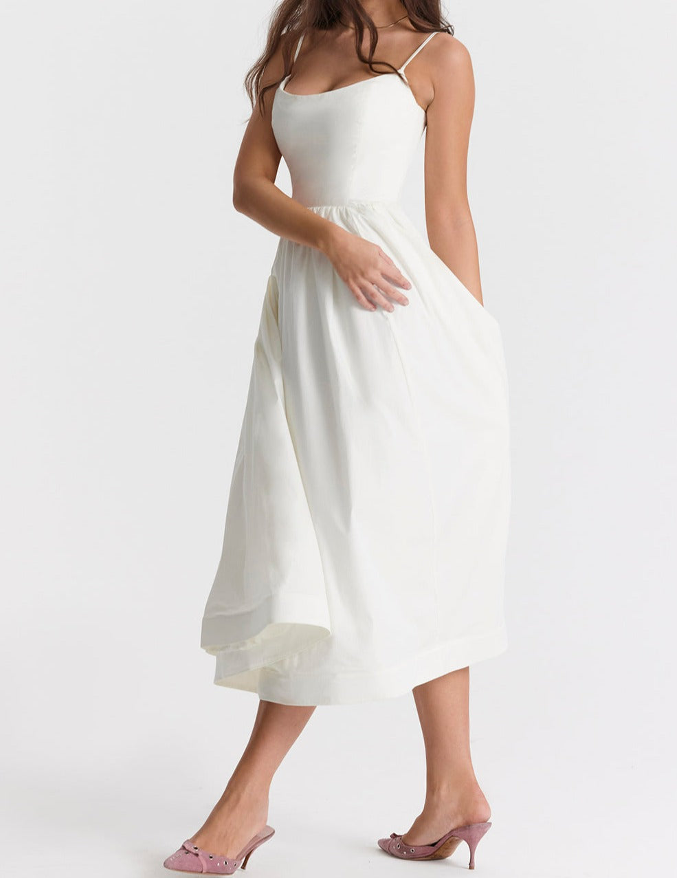 Elegantes Midikleid Look