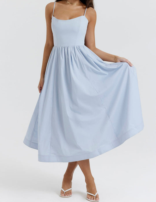 Elegantes Midikleid Look