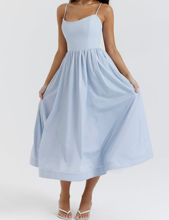 Elegantes Midikleid Look