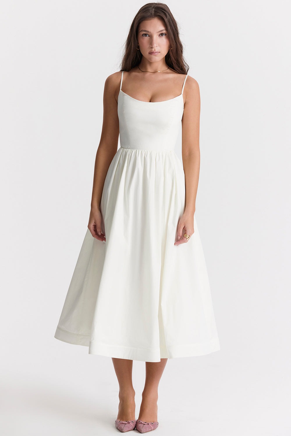 Elegantes Midikleid Look