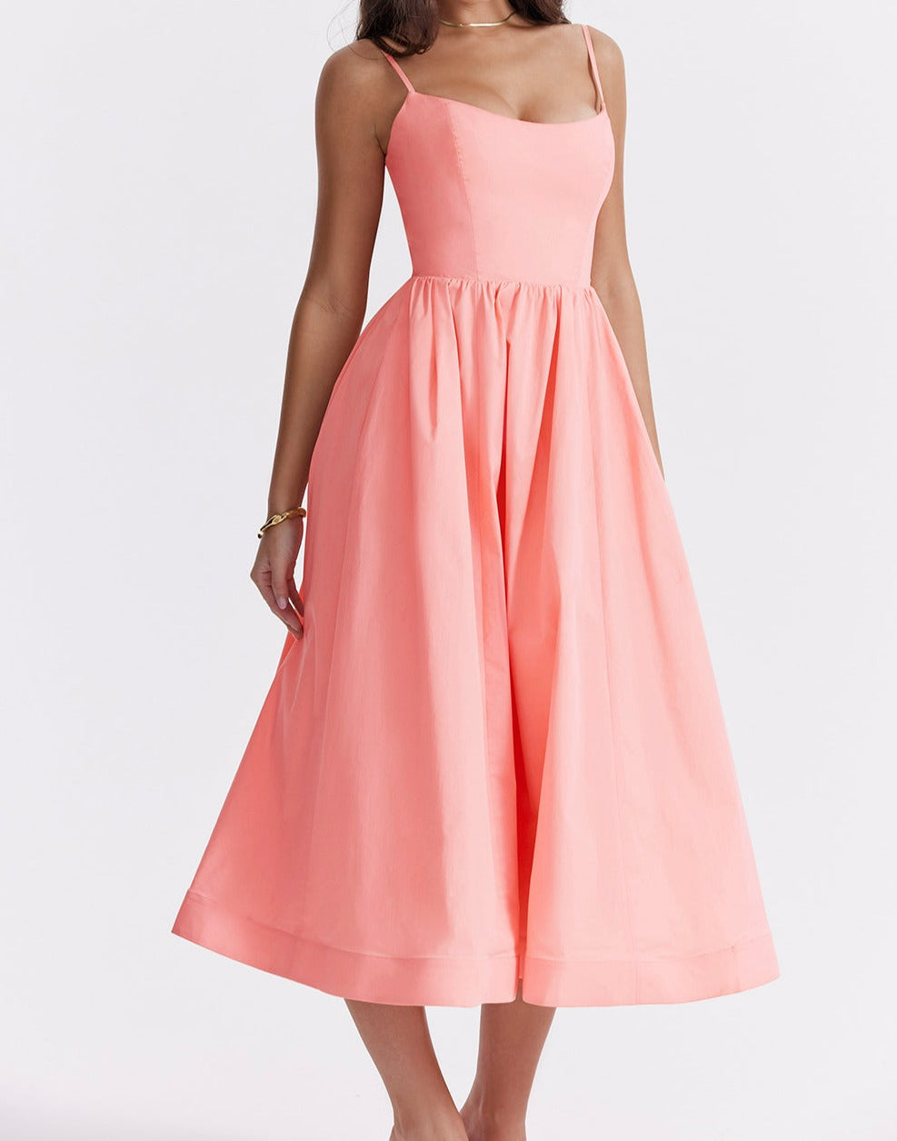 Elegantes Midikleid Look