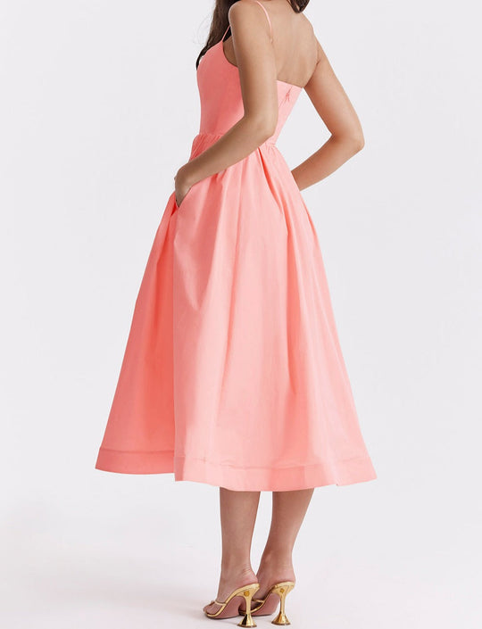 Elegantes Midikleid Look