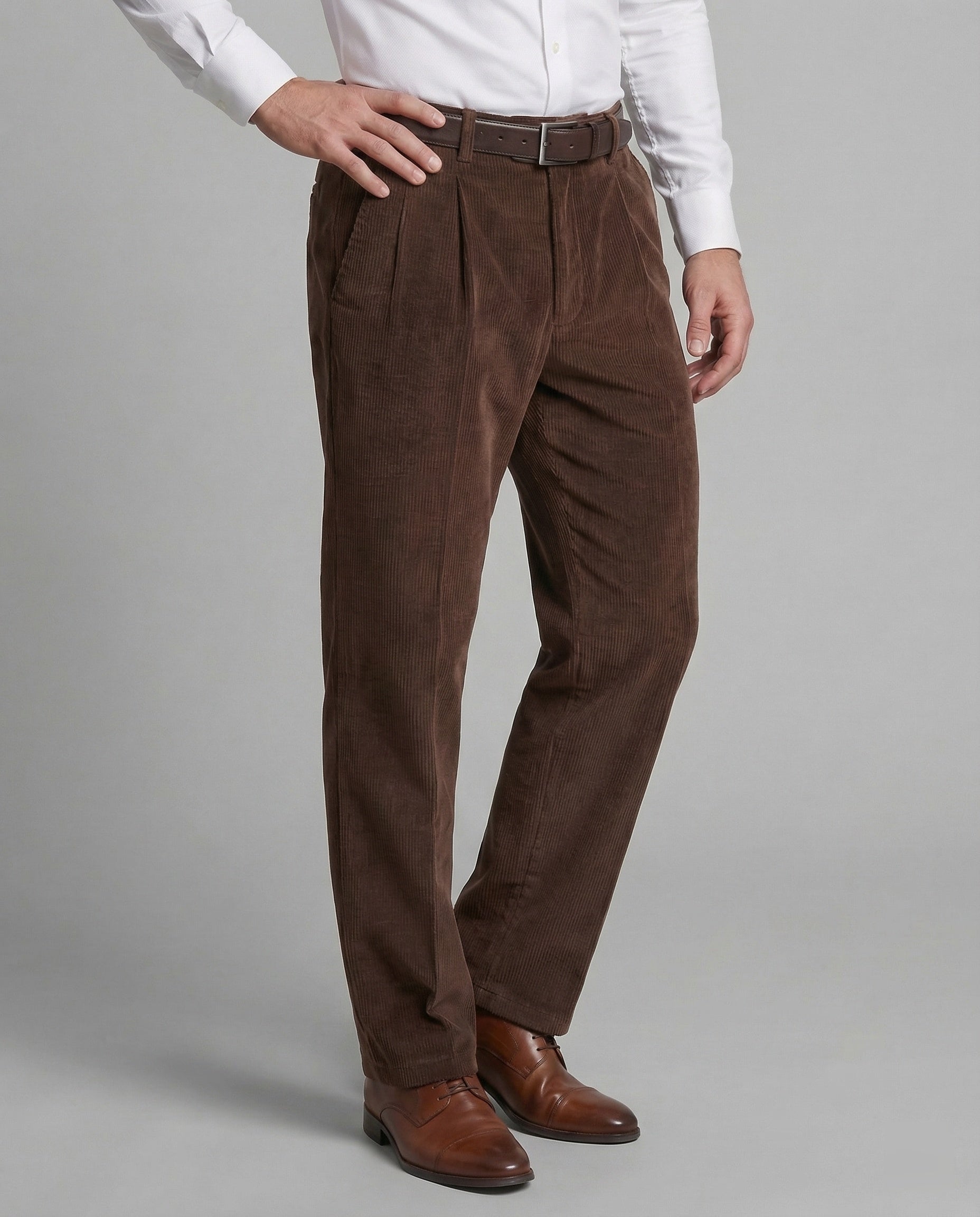 Herren Feincordhose mit Gürtelschlaufen