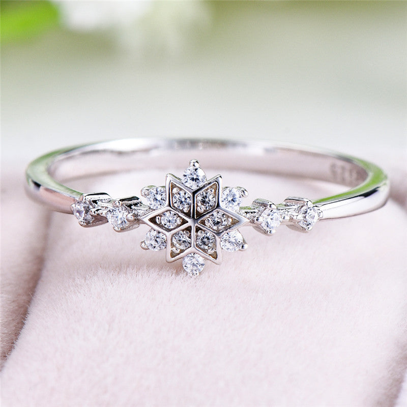 Luxus Blumen Schneeflocken Ring | Shop Nory