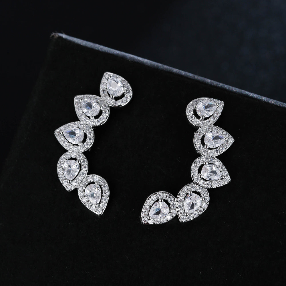 Luxuriöse Birnenförmige Zirkonia Cuff Stud Ohrringe | Shop Nory