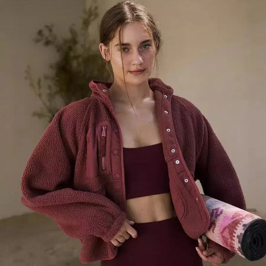Warme Fleecejacke mit Taschen