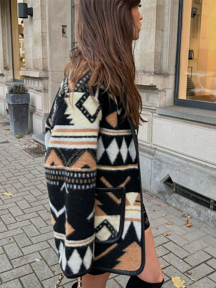 Modische Herbstjacke