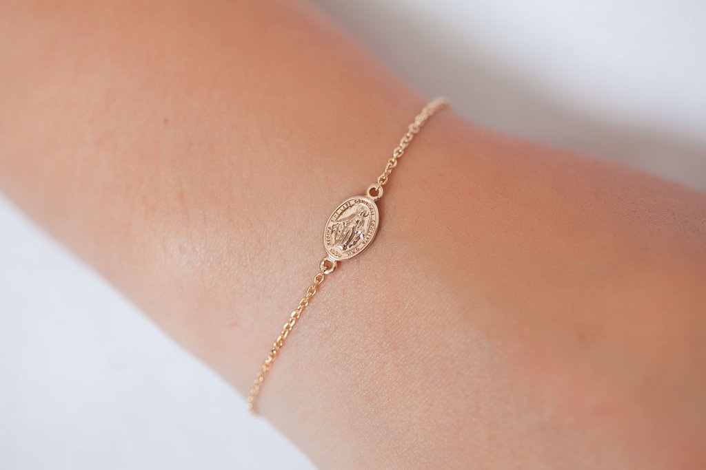 Armband Heilige Maria vergoldet, Armband Münze Maria antik | Shop Nory