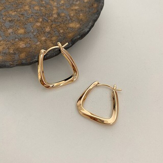 Metall Charm CreolenOhrringe | Shop Nory