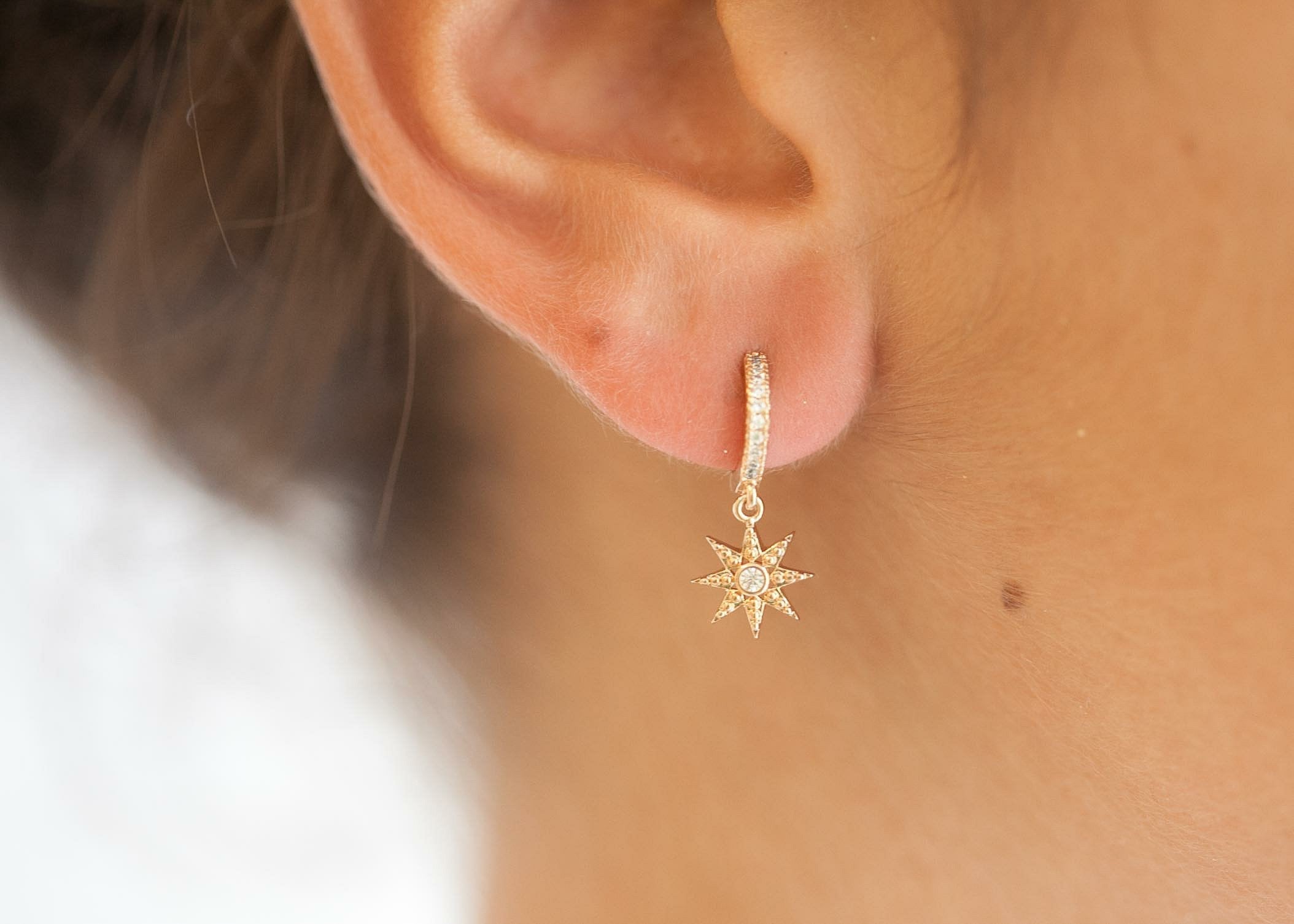 Creolen Sternanhänger mit Zirkonia - 16K vergoldet | Shop Nory
