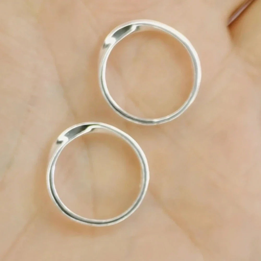 925 Sterlingsilber Minimalistischer Verdrehter Ring | Shop Nory