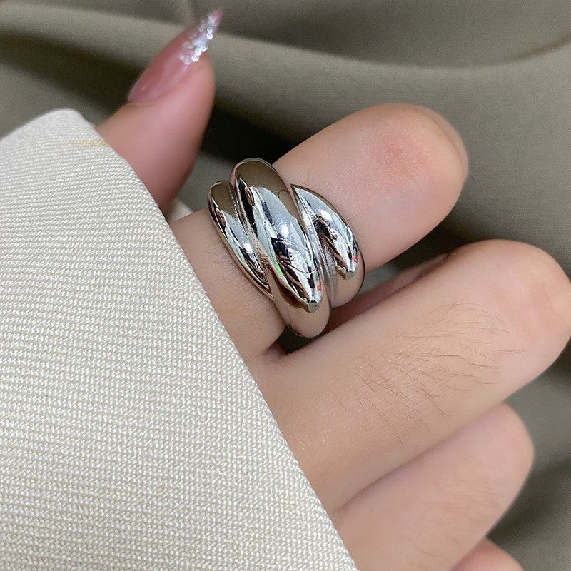 Glatt unregelmäßige Wellen verstellbarer offener Ring | Shop Nory