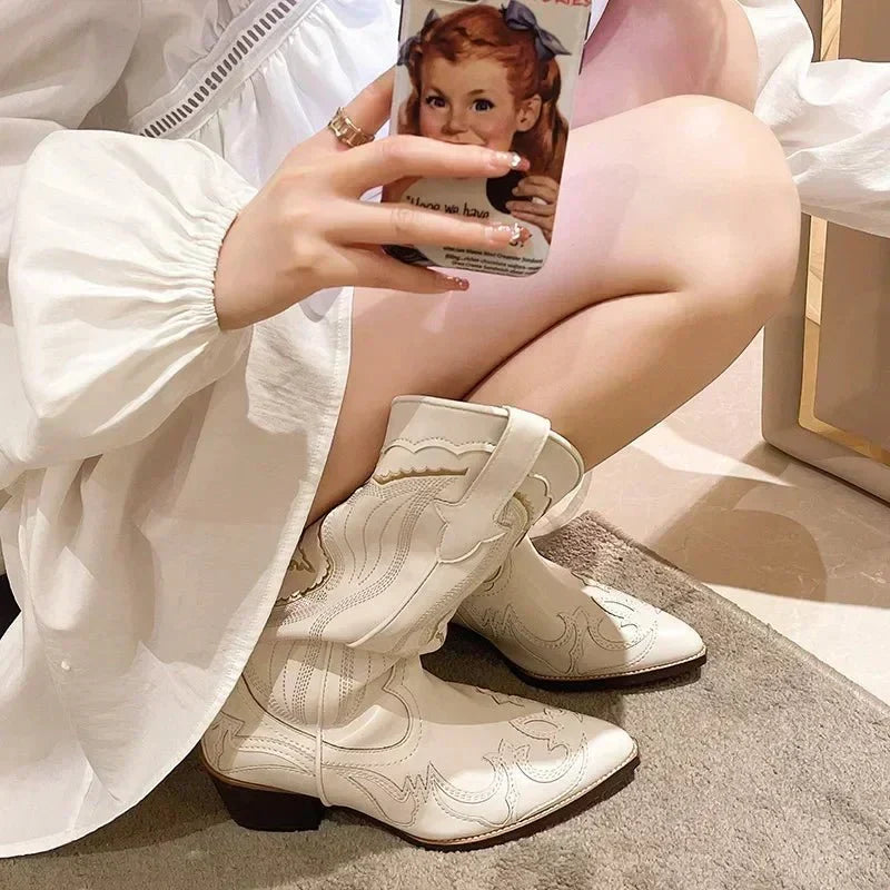 Cowboy-Stiefel mit Blockabsatz