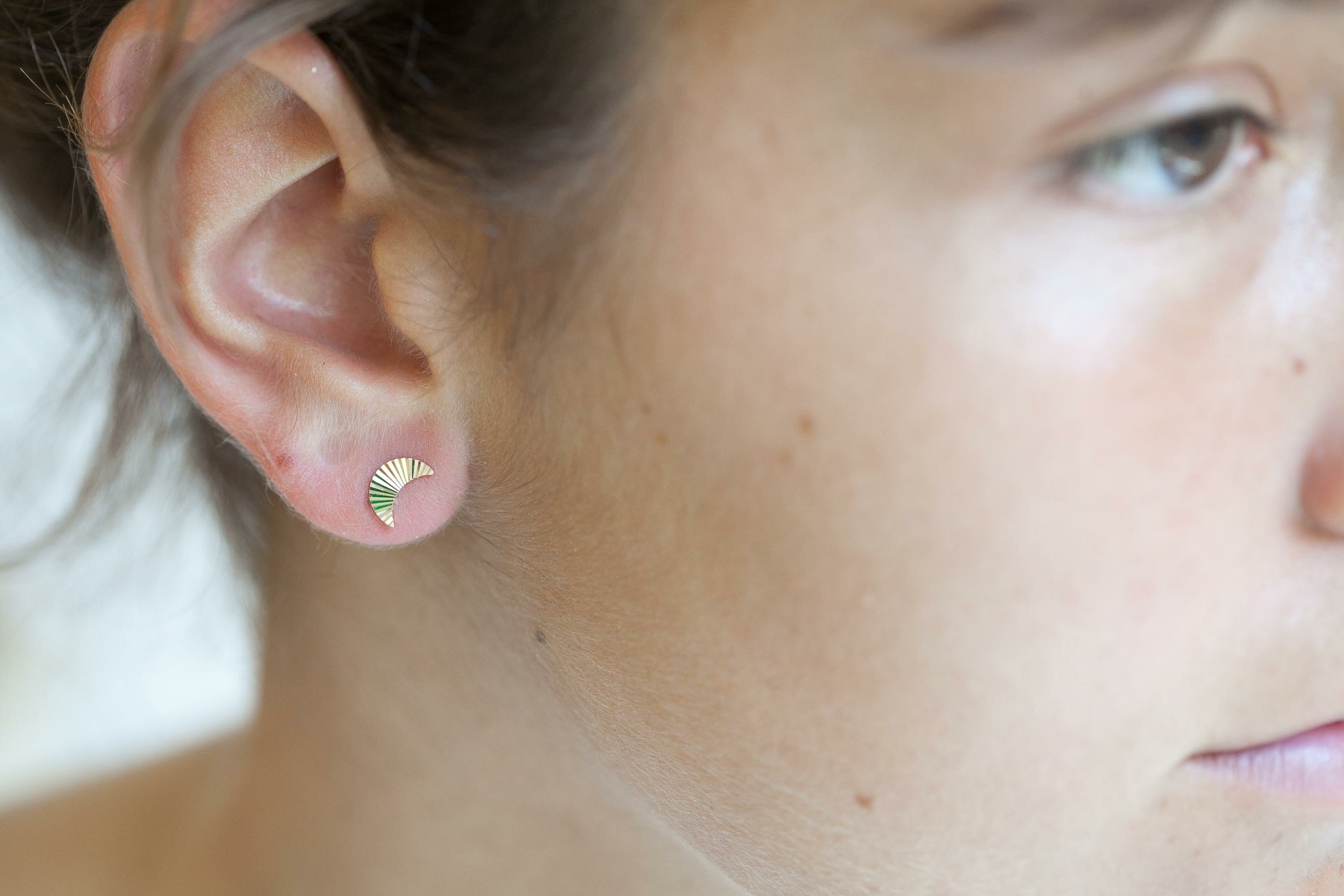 Halbmond Ohrstecker Vergoldet - Mond Ohrringe | Shop Nory