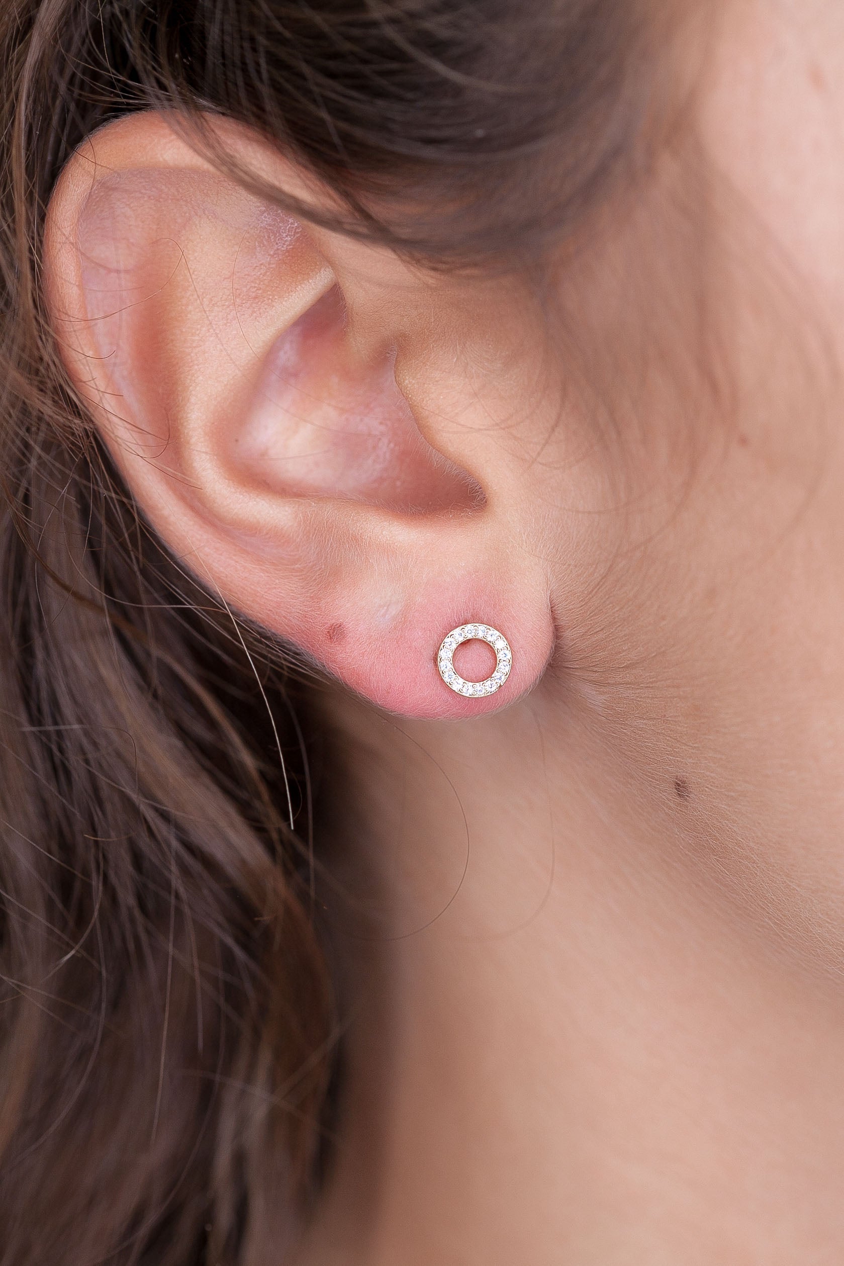 Ohrstecker Kreis mit Zirkoniasteinen Vergoldet - Ohrringe für Damen | Shop Nory