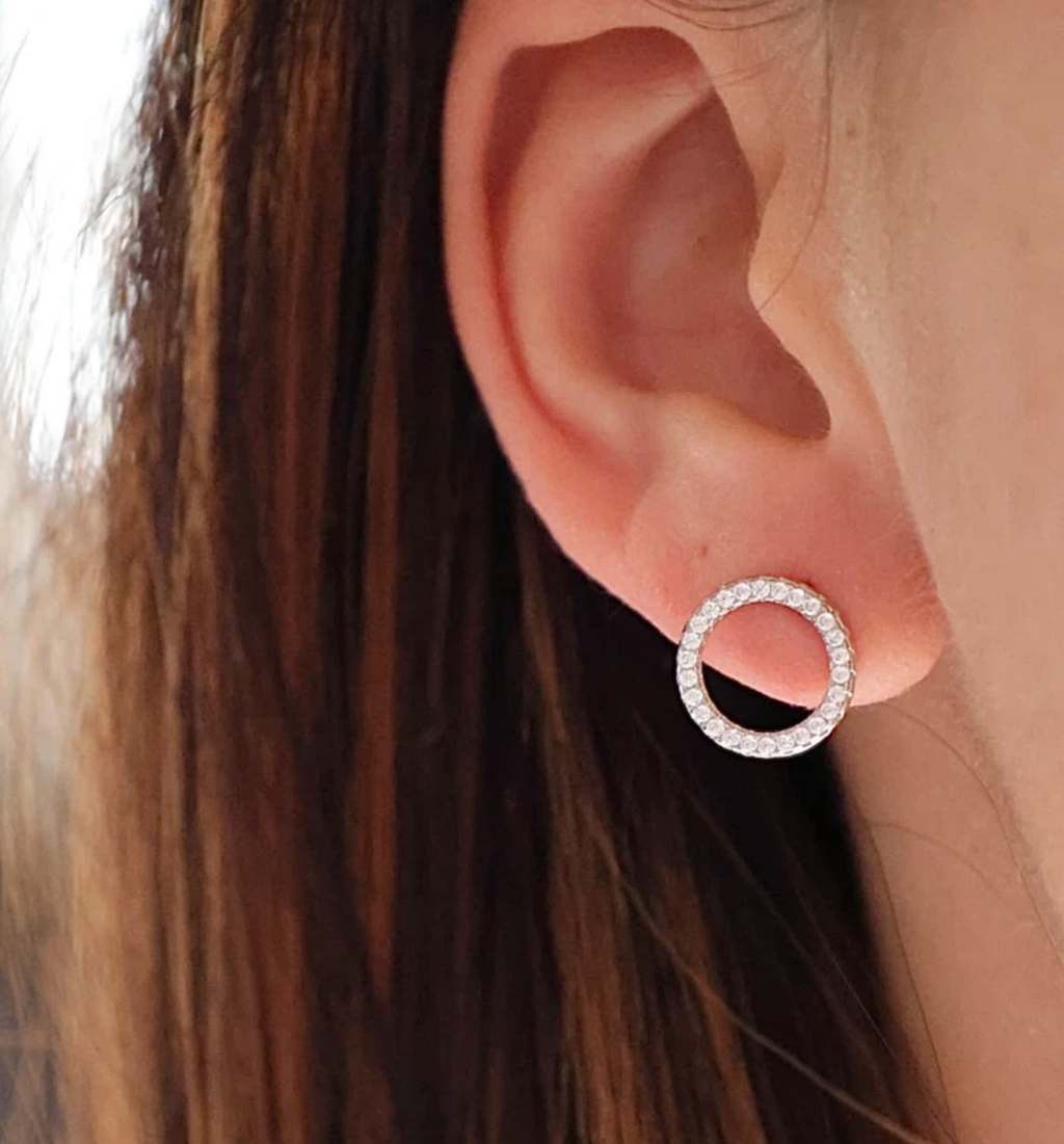 Ohrringe Ohrstecker Kreis mit Zirkoniasteinen aus Silber | Shop Nory