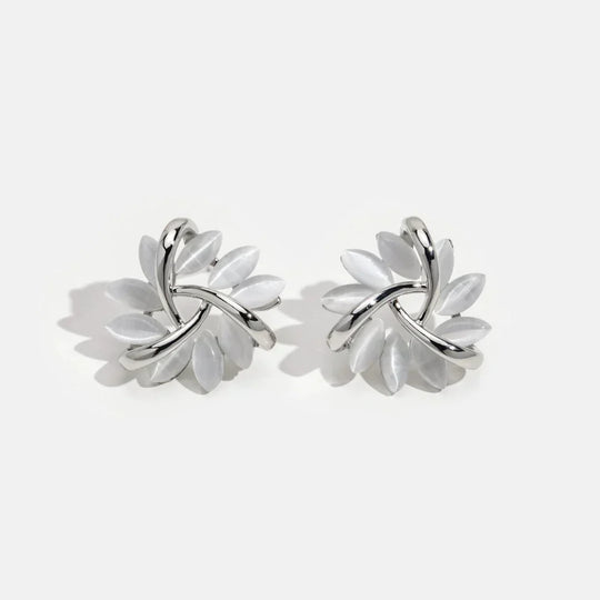 Runde Opal-Blumen-Ohrstecker in Gold - Amara | Shop Nory