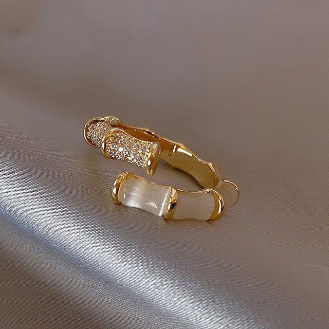 Opal Bamboo Form Gold Verstellbare Ringe | Shop Nory