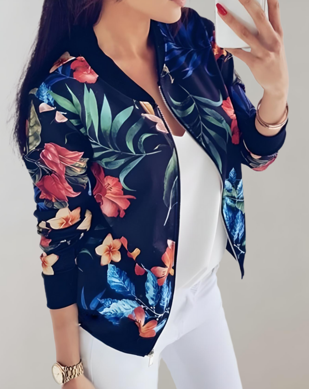 Stylische Blumenkimonojacke für Frauen