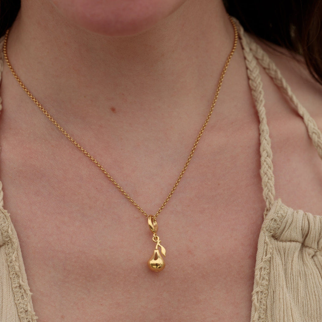 Gold Pear Charm Halskette | Shop Nory
