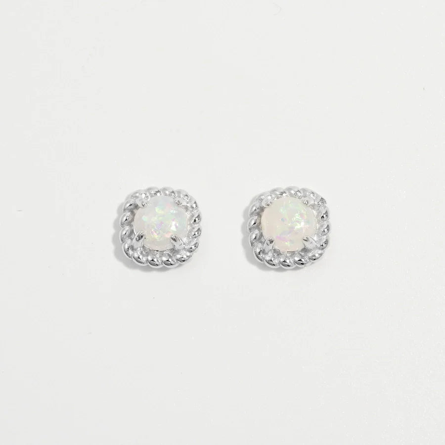 1 Paar Weißgoldbeschichtete 925 Sterlingsilber Künstliche Opal 925 Sterlingsilber Ohrringe Quadratische Ohrringe | Shop Nory