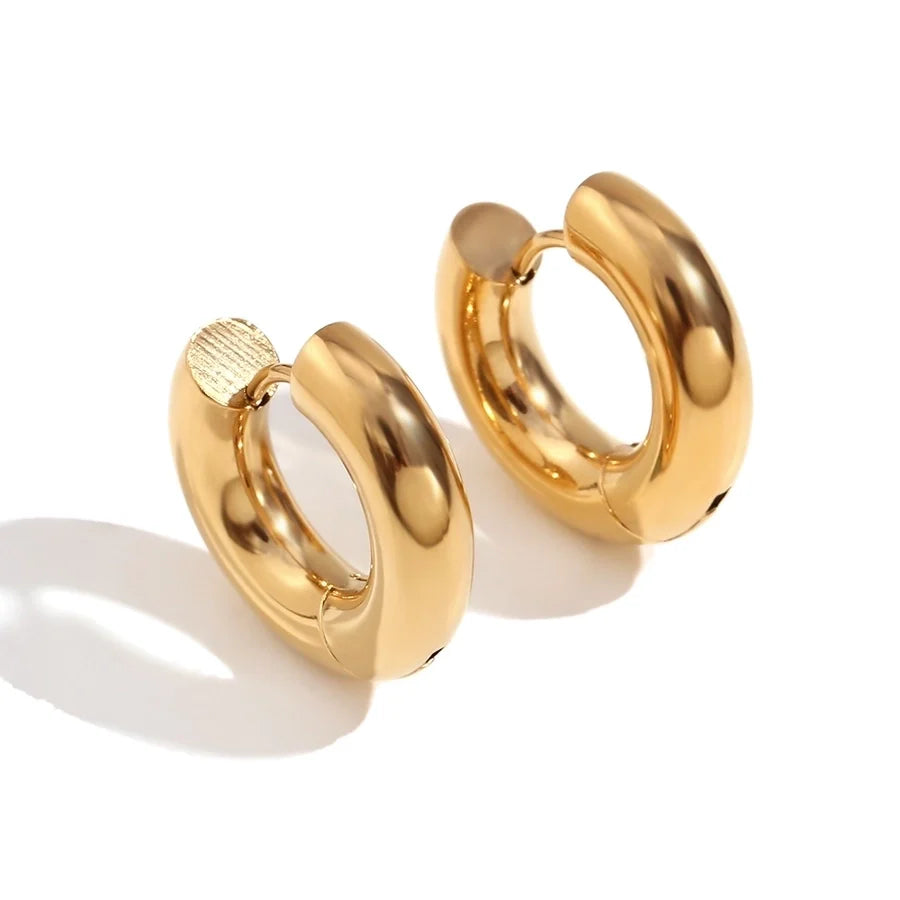 Damen Creolen Edelstahl in verschiedenen Grössen - 18k vergoldet | Shop Nory