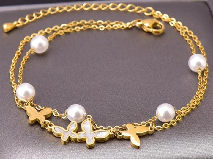 Fusskette Schmetterling mit weissen Perlen in gold oder silber | Shop Nory