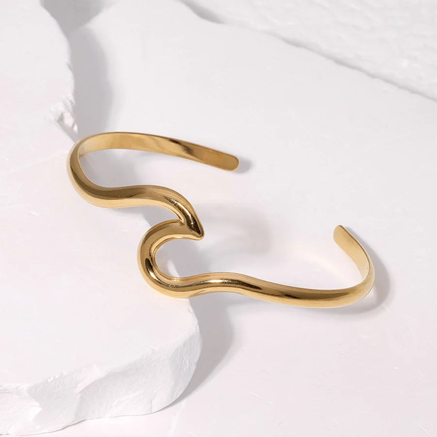 Armband "Finesse" Bangle in Edelstahl - 18k vergoldet | Shop Nory