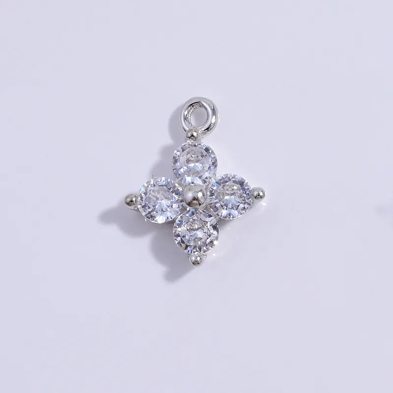 1 Stück 925 Sterling Silber Zirkon 22K vergoldet Rhodium beschichtet vierblättriges Kleeblatt Anhänger | Shop Nory