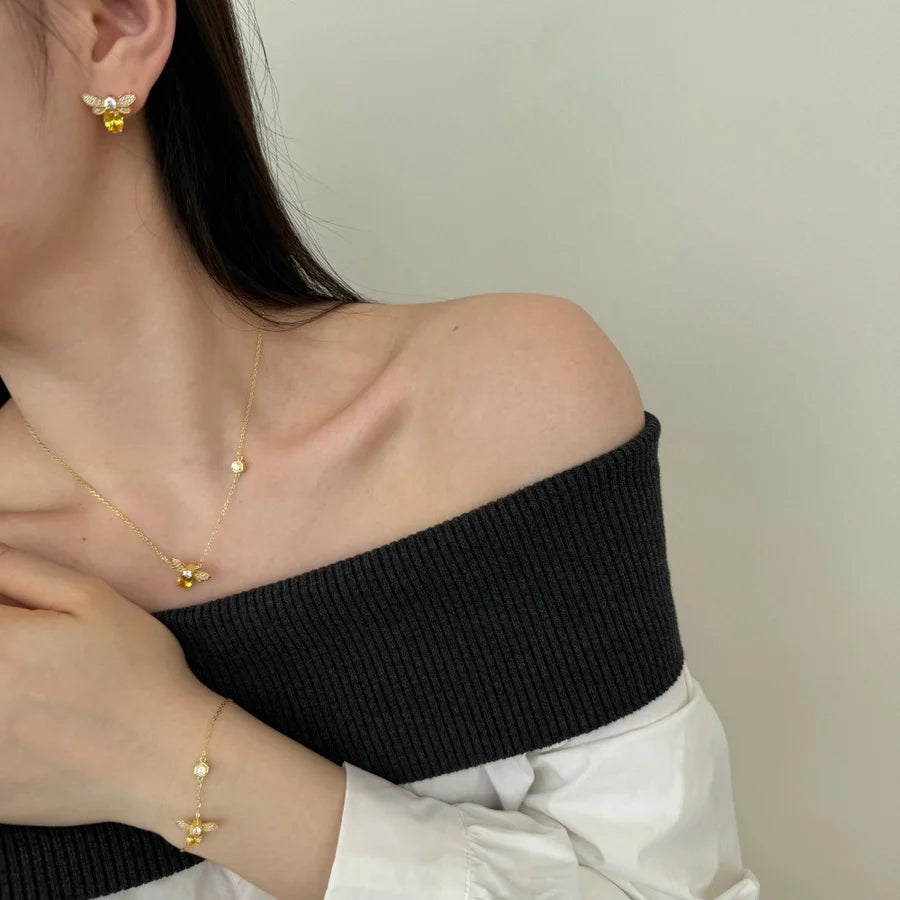 Leichte Luxus Hochwertige S925 Sterling Silber Halskette Armband Ohrringe Damen Exquisites Glühwürmchen-Form Gelb Zirkonium Eingelassene Drei-Teile Set | Shop Nory