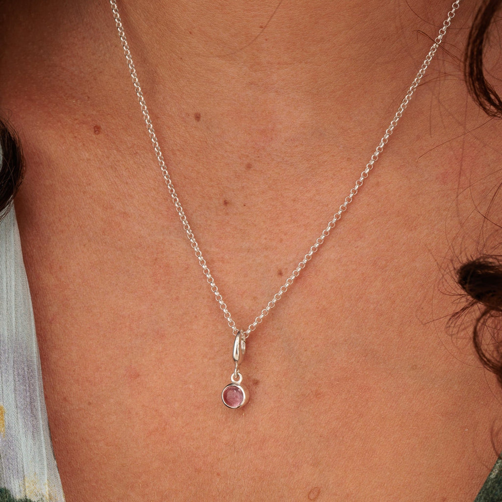 Oktober Geburtsstein Charm Halskette (Pink Turmalin) | Shop Nory