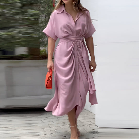 Midikleid mit Bindegürtel