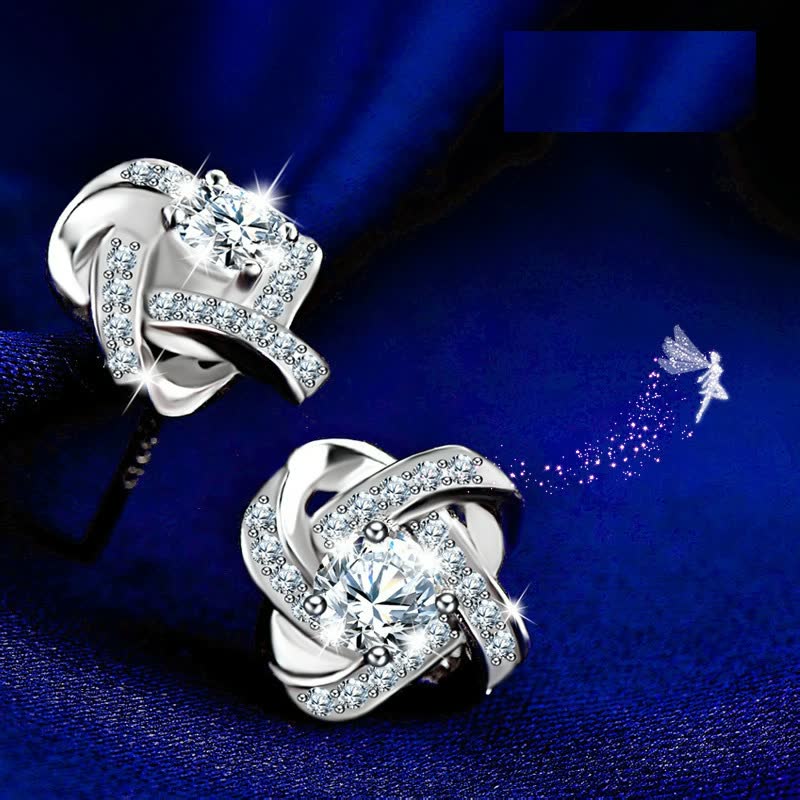 LuckyEarring | Ohrring für Damen | Shop Nory