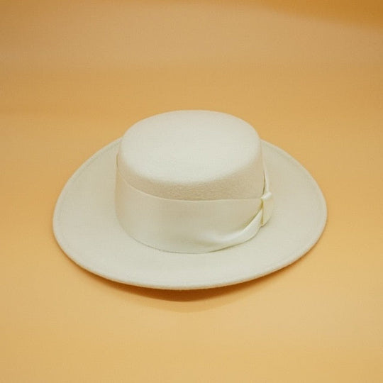 Schleife Weißer Wollhut