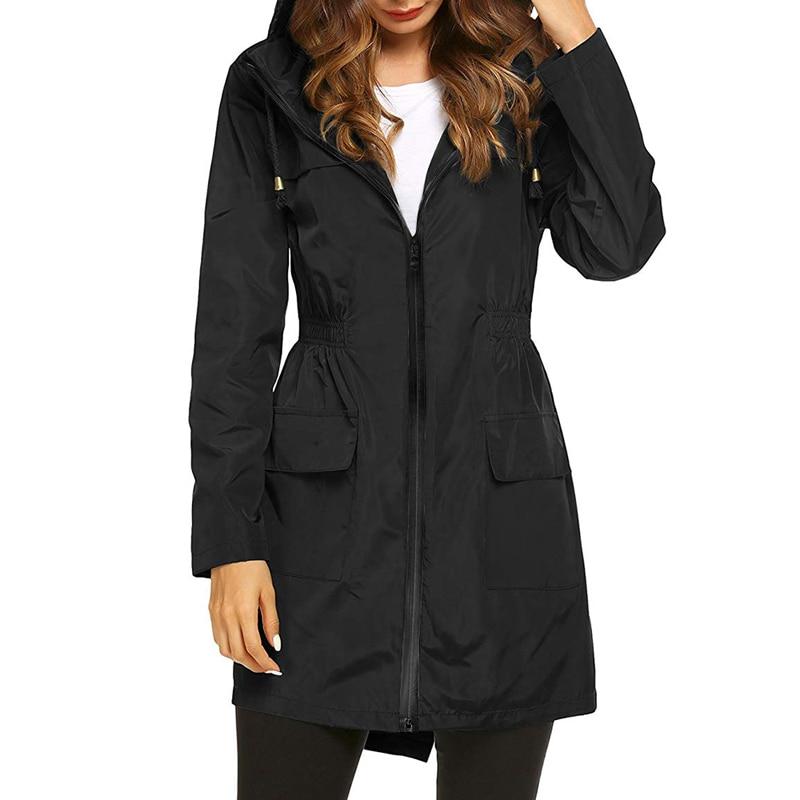 Leichte Regenjacke für Damen mit Kapuze