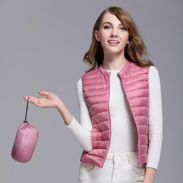 Shopnory | Kompakte Daunenjacke "Urban Chic aus Daunen"