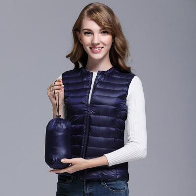 Shopnory | Kompakte Daunenjacke "Urban Chic aus Daunen"