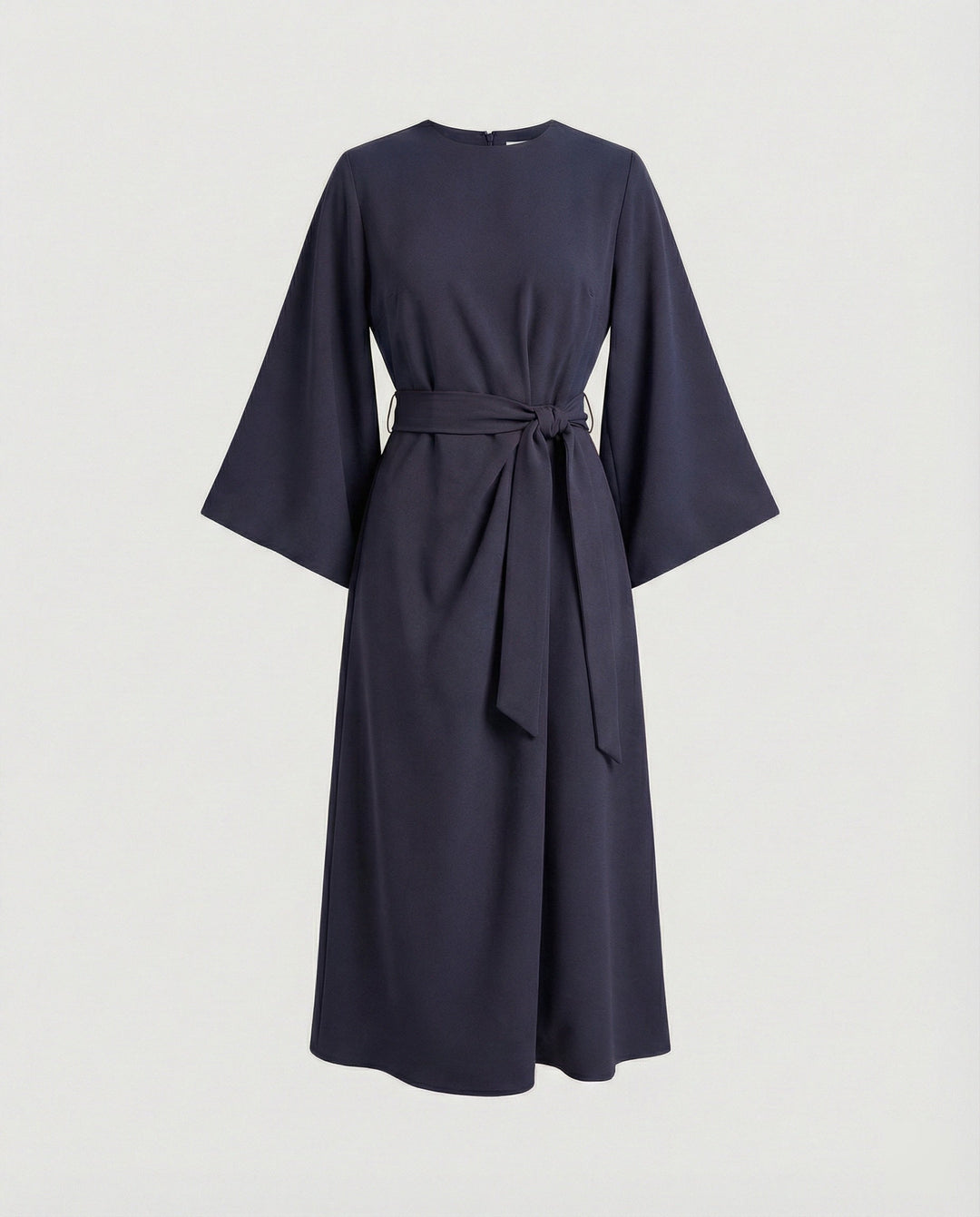 Elegantes Kleid mit Laternenärmeln und Gürtel